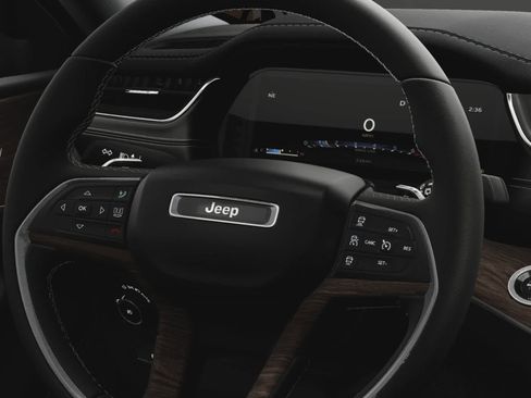 New 2025 Jeep Grand Cherokee Limited image 22