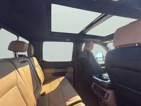 Used 2023 Ford F150 Lariat w/ Max Trailer Tow Package image 17