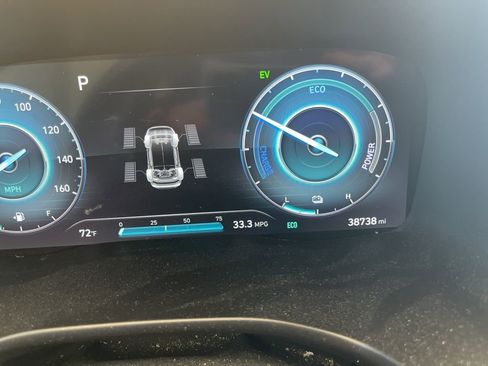 Used 2022 Hyundai Santa Fe Limited w/ Cargo Package image 15