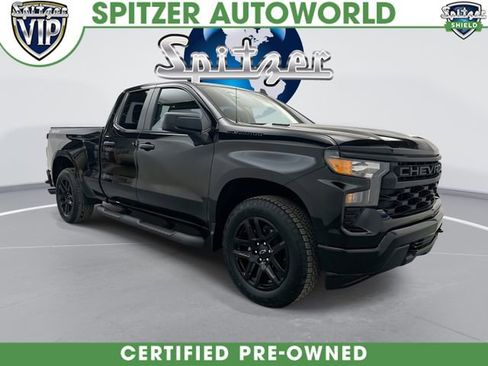 Used 2025 Chevrolet Silverado 1500 Custom w/ Turbomax Blackout Package image 1