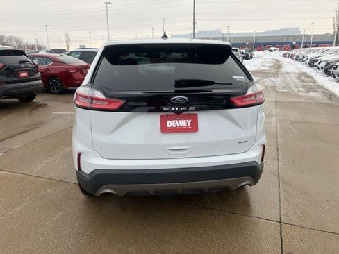 Used 2024 Ford Edge SEL image 7