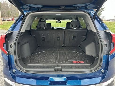Used 2020 GMC Terrain SLT w/ Preferred Package image 22