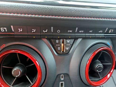 Used 2022 Chevrolet Blazer RS w/ Enhanced Convenience Package image 30