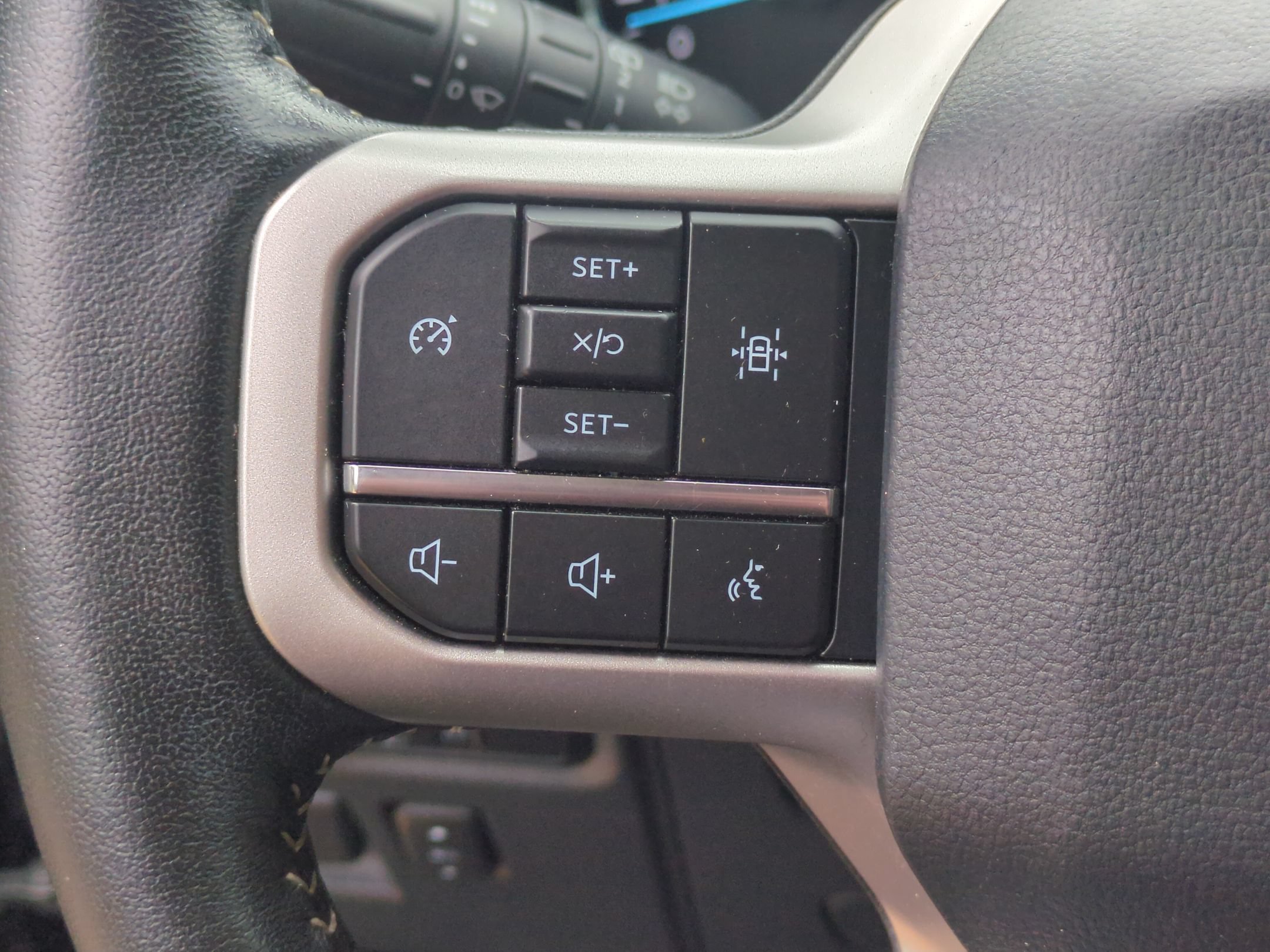 Certified 2022 Ford Expedition XLT AWD/4WD image 15