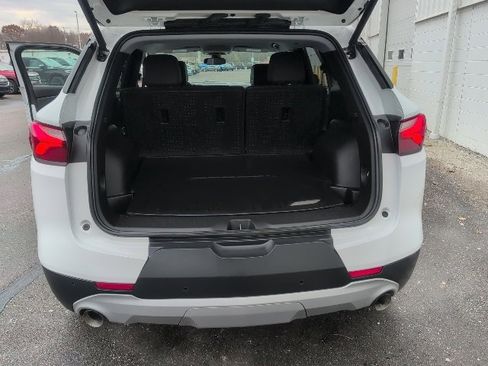 Certified 2022 Chevrolet Blazer LT w/ LPO, Black Accent Package image 46