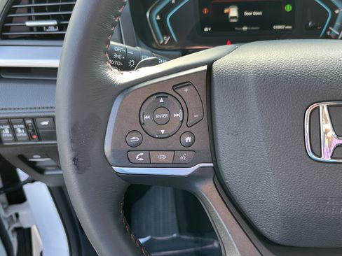 Certified 2023 Honda Odyssey Sport image 28