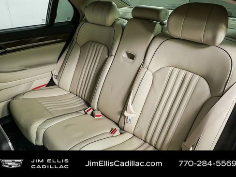 Used 2018 Genesis G90 5.0 Ultimate image 19