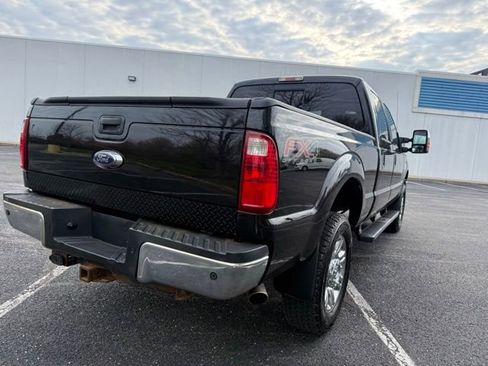 Used 2016 Ford F250 Lariat w/ Lariat Ultimate Package image 2