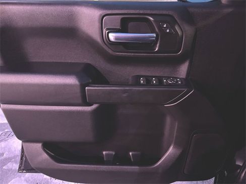 Used 2022 Chevrolet Silverado 1500 Custom Trail Boss w/ LPO, Dark Essentials Package image 21