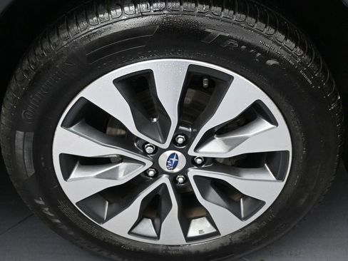 Used 2023 Subaru Outback Limited XT image 40