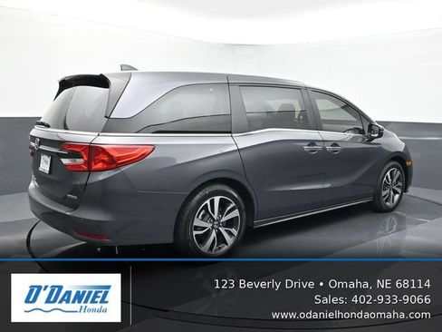 Used 2024 Honda Odyssey Touring image 6