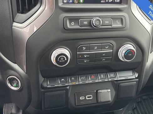 Used 2025 GMC Sierra 1500 Pro w/ Pro Value Package image 29