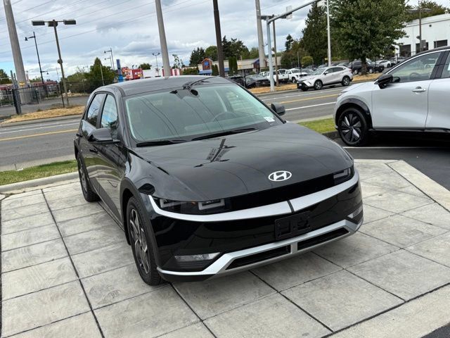 Certified 2024 Hyundai Ioniq 5 SE AWD/4WD image 7