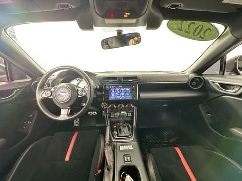 Used 2022 Subaru BRZ Limited image 3