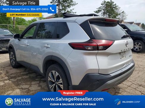 Used 2022 Nissan Rogue SV AWD/4WD image 3