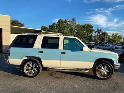 Used 1998 Chevrolet Tahoe 4WD w/ Comfort & Security Pkg image 5