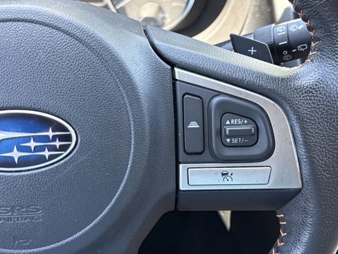Used 2017 Subaru Crosstrek 2.0i Premium AWD/4WD image 21