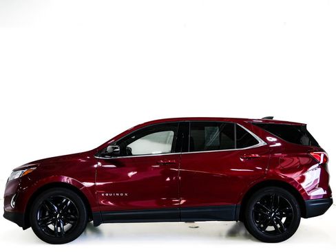 Used 2020 Chevrolet Equinox LT w/ Sport Edition FWD image 5