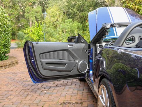 Used 2012 Ford Mustang Shelby GT500 image 32