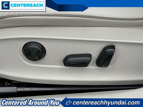 Used 2018 Volkswagen Passat 2.0T R-Line image 16