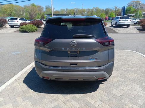 Used 2022 Nissan Rogue SV w/ SV Premium Package AWD/4WD image 5