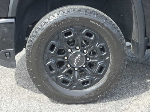 Certified 2024 Chevrolet Silverado 2500 LTZ w/ LTZ Plus Package AWD/4WD image 13