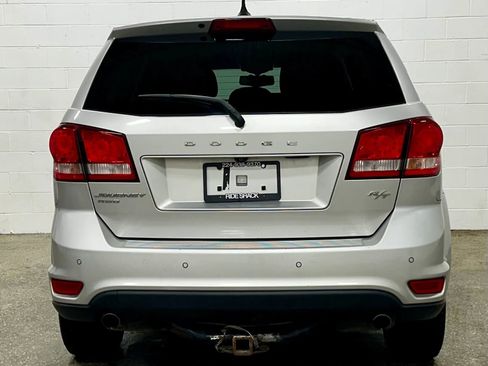 Used 2014 Dodge Journey R/T w/ Flexible Seating Group image 6