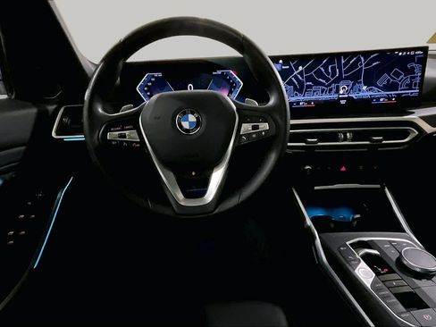 Used 2024 BMW 330i xDrive Sedan w/ Convenience Package AWD/4WD image 5