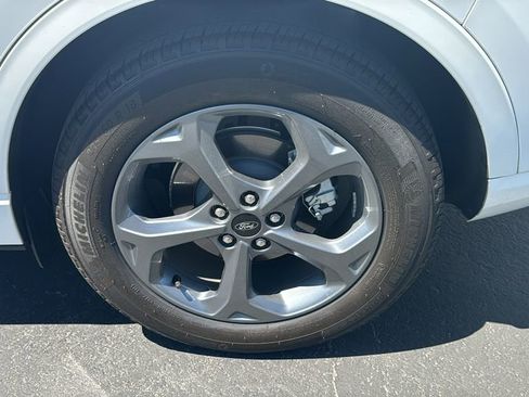 Certified 2023 Ford Escape ST-Line w/ Tech Pack #1 FWD image 9