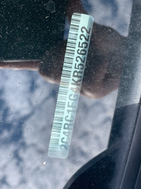 Used 2019 Chrysler Pacifica Touring Plus w/ Tire & Wheel Group FWD image 33