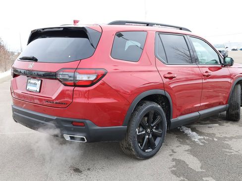 New 2025 Honda Pilot Black Edition image 6