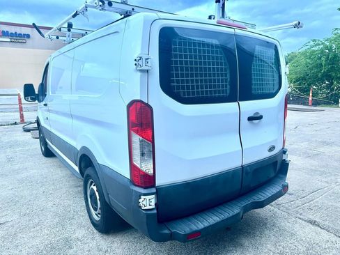 Used 2016 Ford Transit 250 130 Low Roof image 4