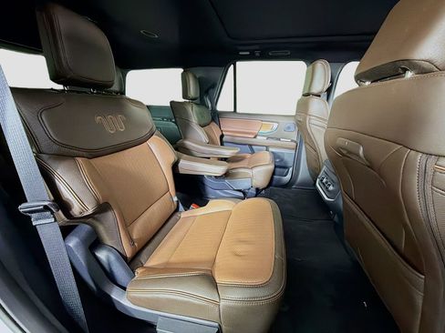 New 2025 Ford Expedition King Ranch image 31