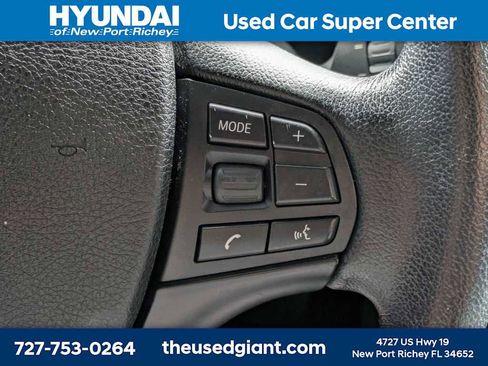 Used 2016 BMW 320i Sedan RWD image 28