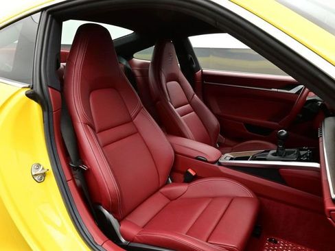 Certified 2024 Porsche 911 Carrera S RWD image 13
