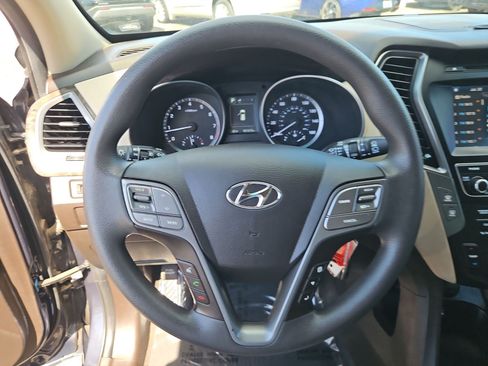 Used 2017 Hyundai Santa Fe Sport FWD image 14