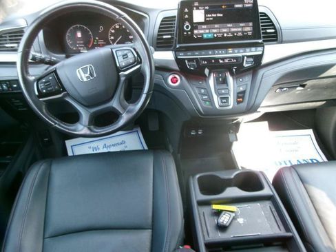 Used 2025 Honda Odyssey Sport-L image 12