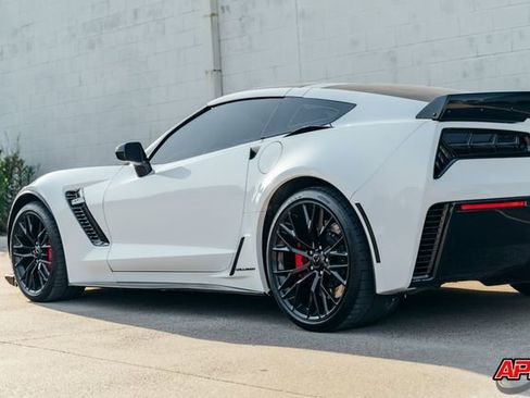 Used 2016 Chevrolet Corvette Z06 w/ 2LZ Preferred Equipment Group image 61