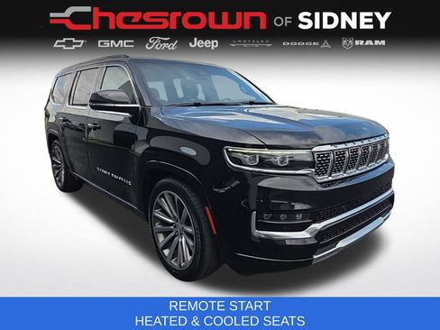 Used 2023 Jeep Grand Wagoneer Series II AWD/4WD image 3