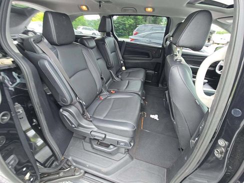 Used 2021 Honda Odyssey EX-L image 12