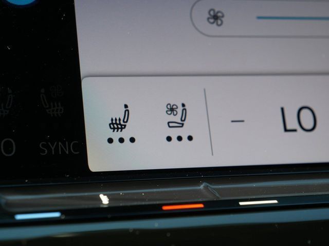Certified 2026 Volkswagen Atlas SE AWD/4WD image 39