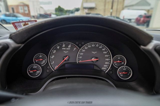 Used 2006 Chevrolet Corvette Convertible w/ Preferred Equipment Group RWD image 29