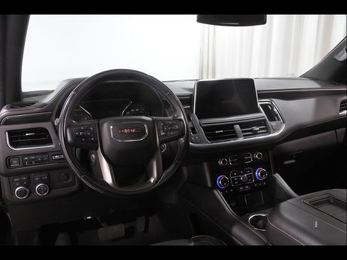 Certified 2021 GMC Yukon XL AT4 w/ Rear Media and Nav Package AWD/4WD image 7