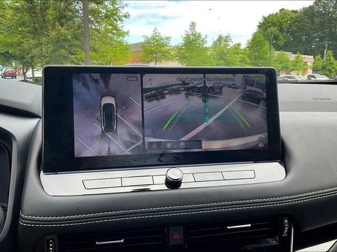 Used 2024 Nissan Rogue SL image 21