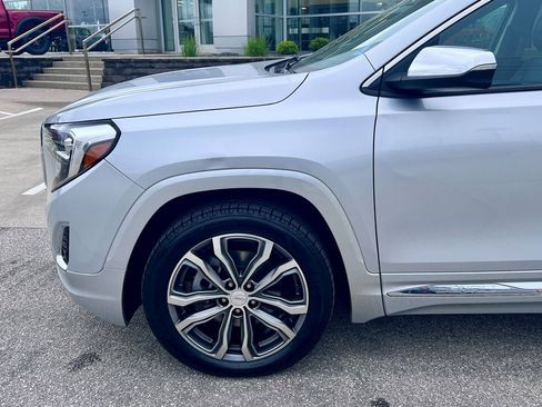 Used 2019 GMC Terrain Denali AWD/4WD image 31
