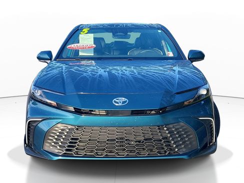 Used 2025 Toyota Camry SE w/ Multimedia Upgrade Package FWD image 2