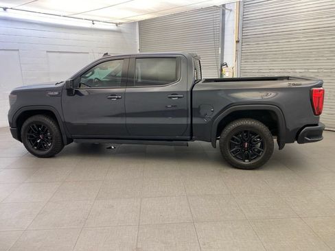 Used 2023 GMC Sierra 1500 Elevation w/ X31 Off-Road Package AWD/4WD image 8