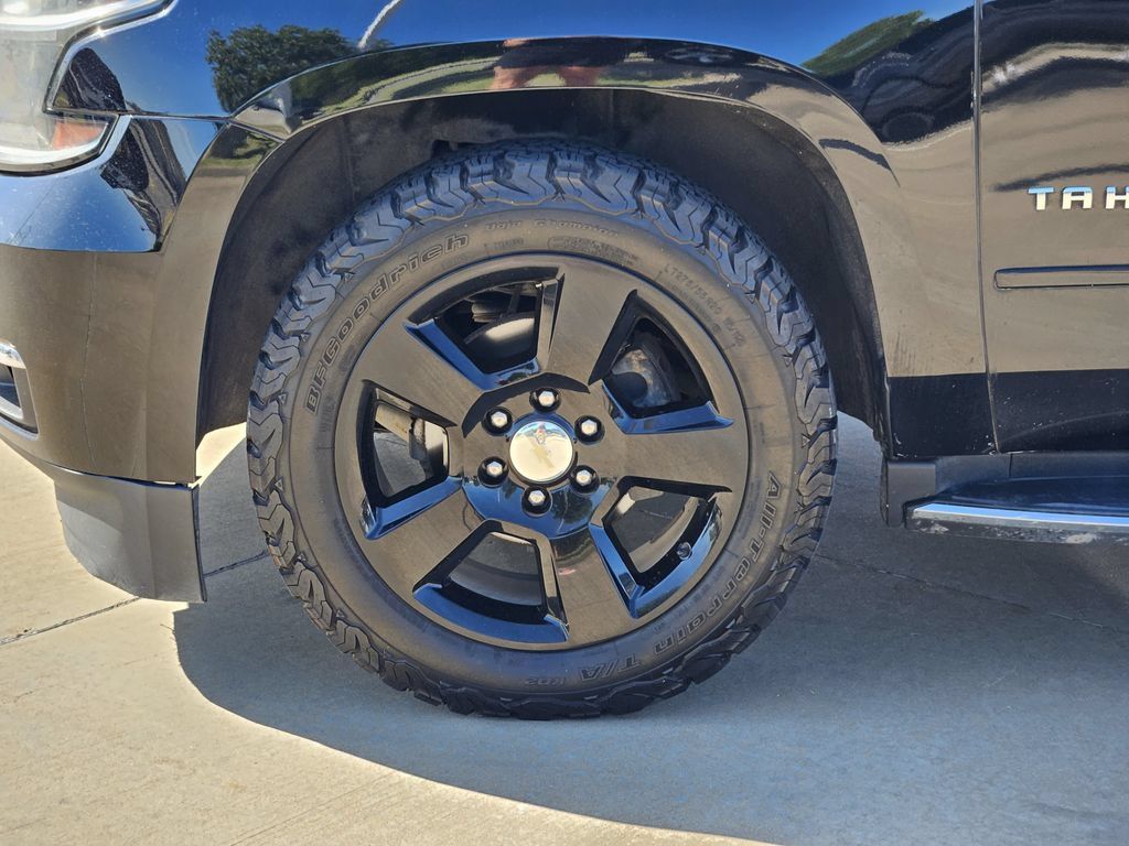Used 2020 Chevrolet Tahoe Premier AWD/4WD image 13