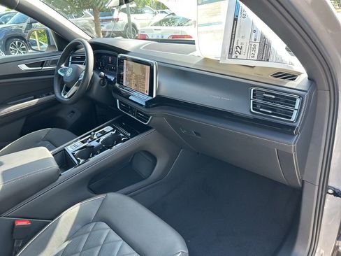 New 2026 Volkswagen Atlas Cross Sport SEL Premium R-Line AWD/4WD image 46