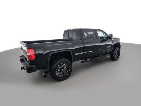 Used 2018 GMC Sierra 2500 SLT image 5